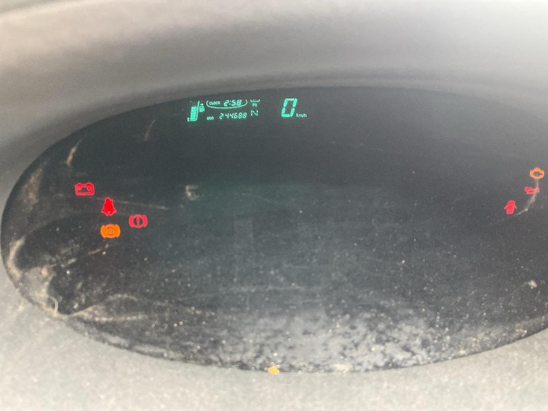 Photo '8' of Toyota Vitz