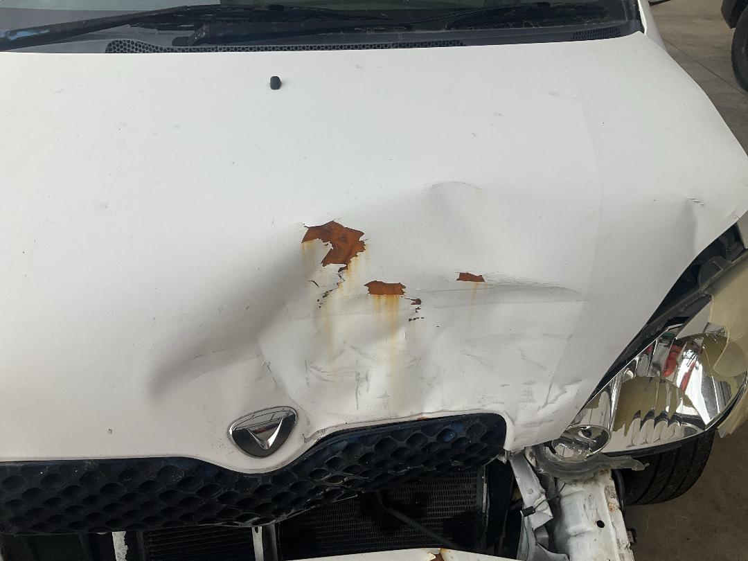 Photo '14' of Toyota Vitz