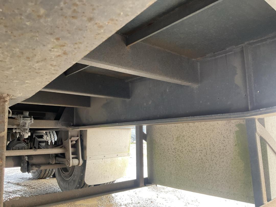 Photo '19' of Trailer E&H 4ACS Curtainsider Trailer Photo '19' of Trailer E&H 4ACS Curtainsider Trailer