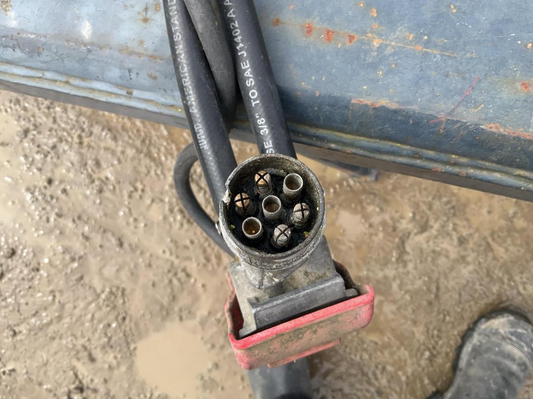 Photo '28' of Trailer E&H 4ACS Curtainsider Trailer Photo '28' of Trailer E&H 4ACS Curtainsider Trailer