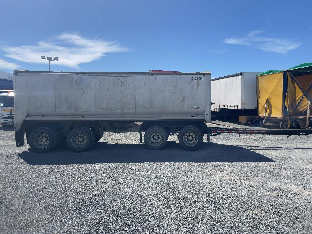 Photo '3' of TRANSPORT TRAILERS 4A TIPPING TRAILER Tipper Trailer Photo '3' of TRANSPORT TRAILERS 4A TIPPING TRAILER Tipper Trailer