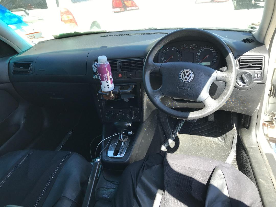 Photo '22' of Volkswagen Golf