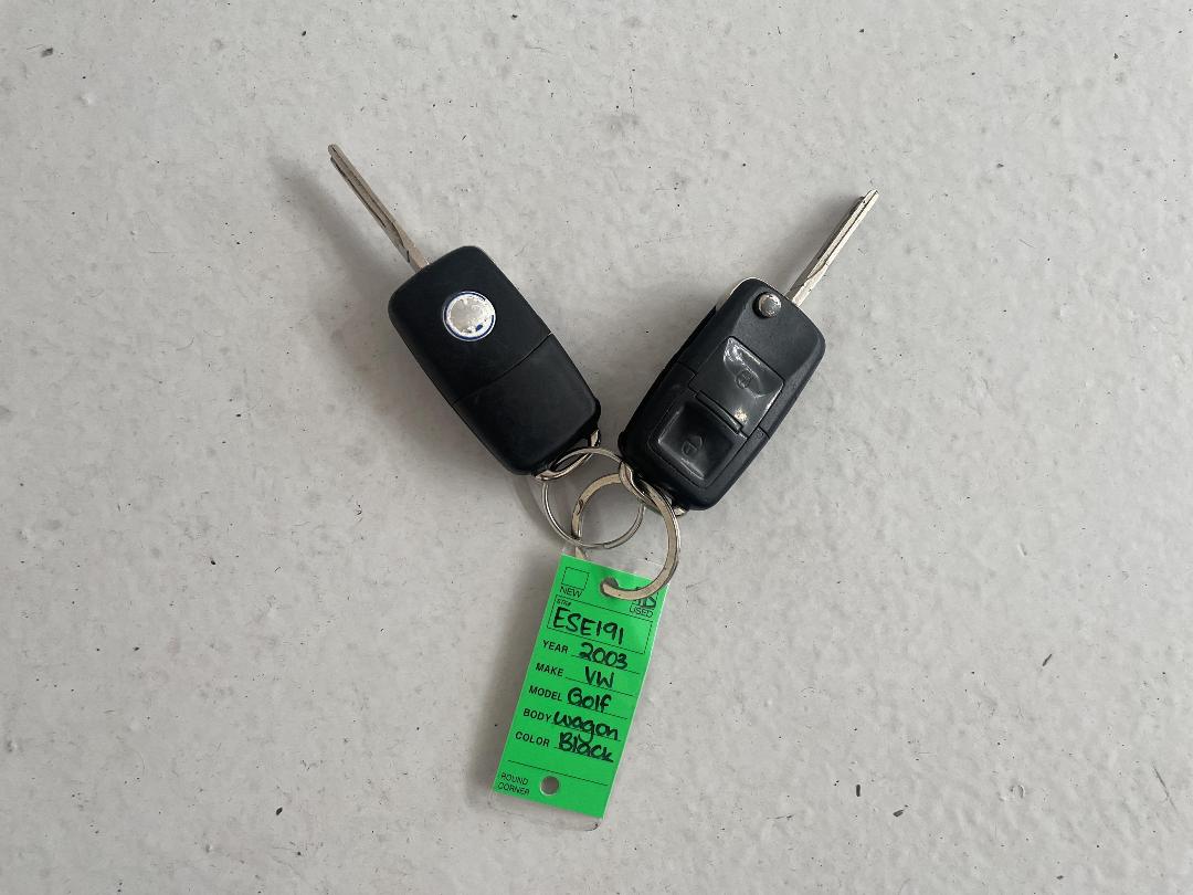 Photo '15' of Volkswagen Golf Photo '15' of Volkswagen Golf