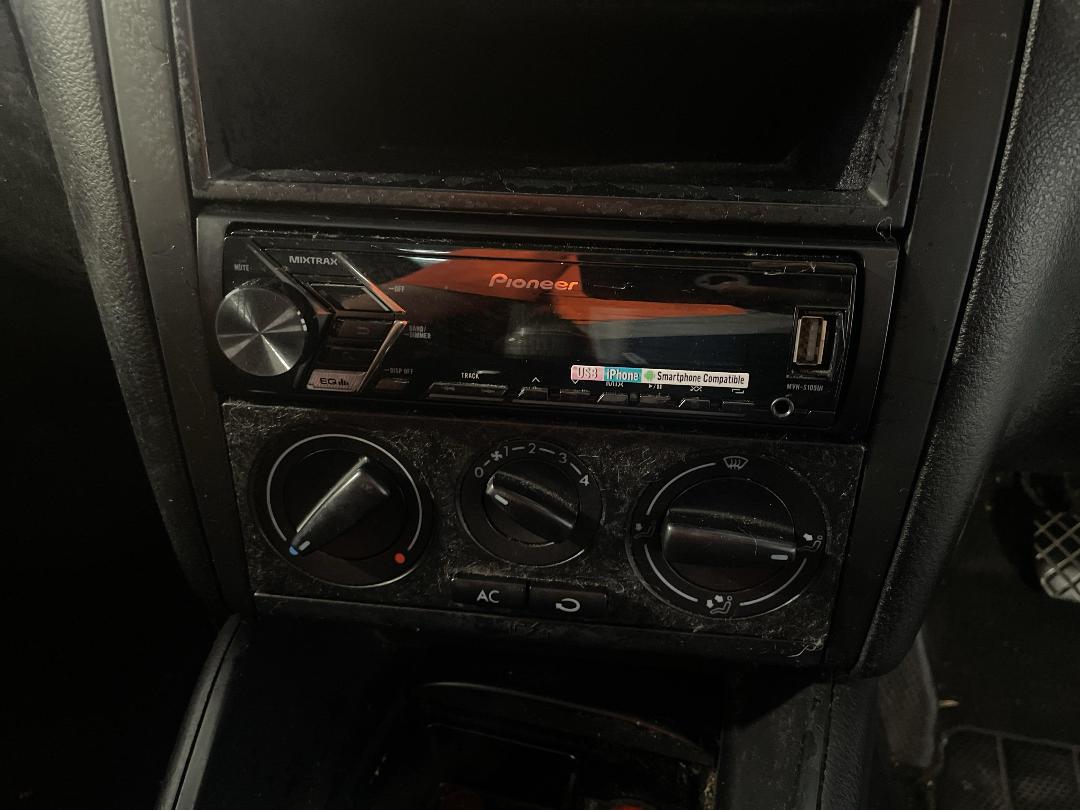 Photo '25' of Volkswagen Golf Photo '25' of Volkswagen Golf