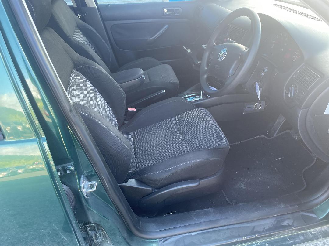 Photo '16' of Volkswagen Golf Wagon 2.0