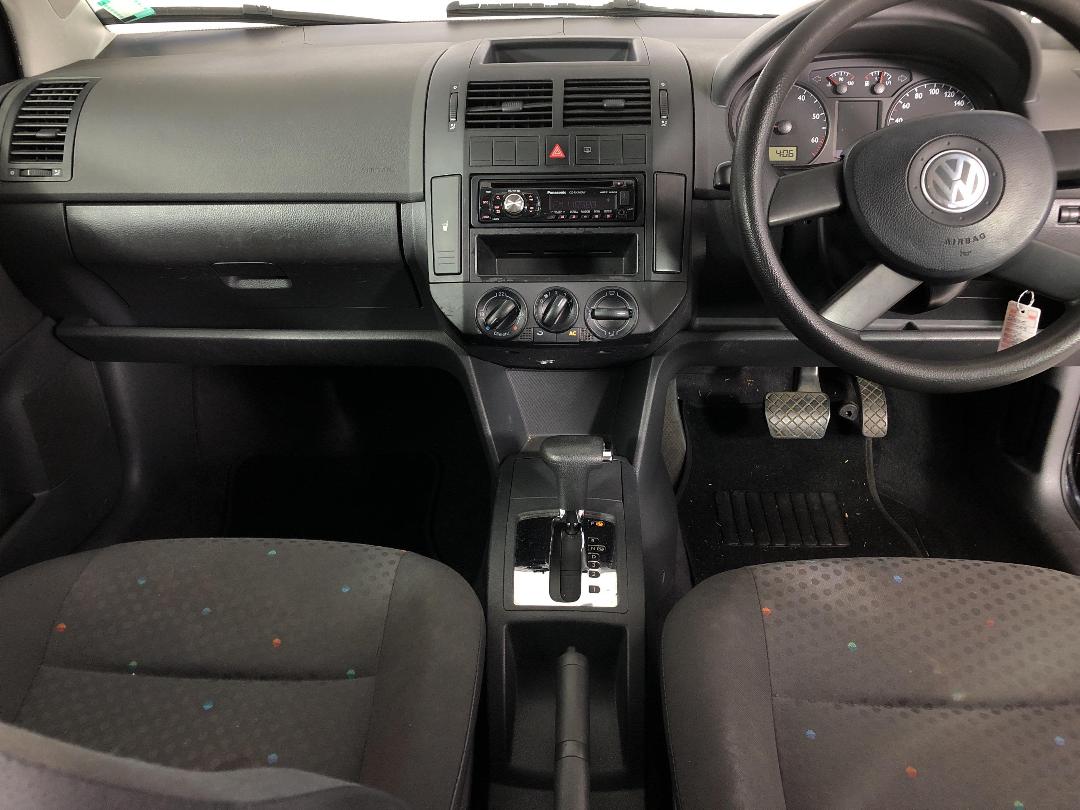 Photo '17' of Volkswagen Polo