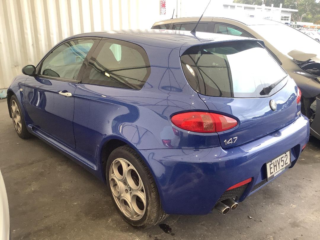 Photo '5' of Alfa Romeo 147 GTA Photo '5' of Alfa Romeo 147 GTA