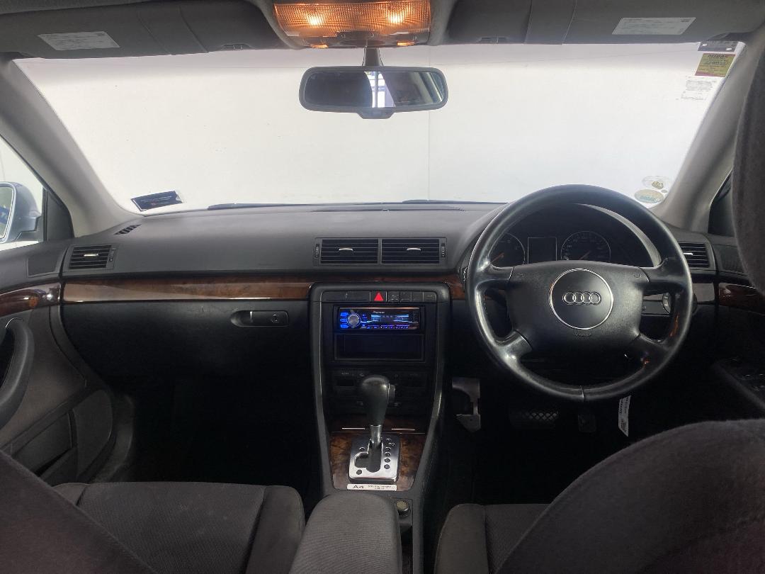 Photo '16' of Audi A4