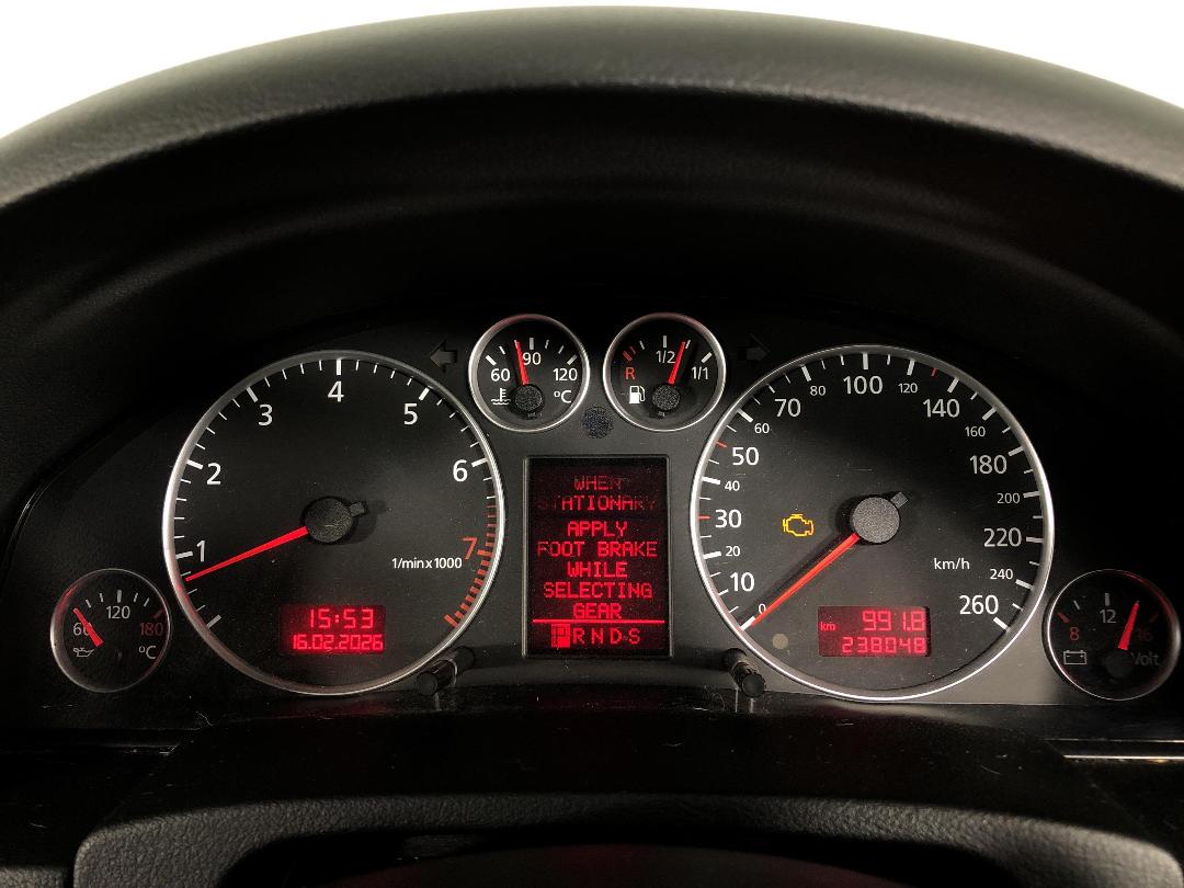 Photo '16' of Audi A6 3.0 Quattro Photo '16' of Audi A6 3.0 Quattro