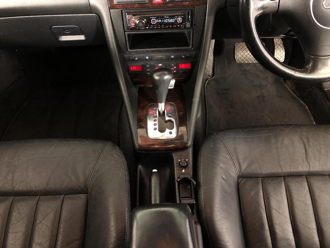 Photo '20' of Audi A6 3.0 Quattro Photo '20' of Audi A6 3.0 Quattro