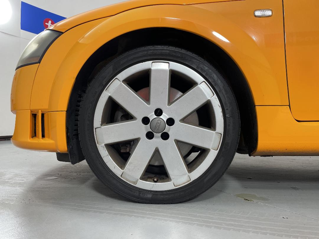 Photo '10' of Audi TT