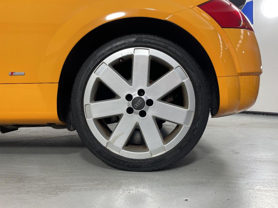 Photo '11' of Audi TT