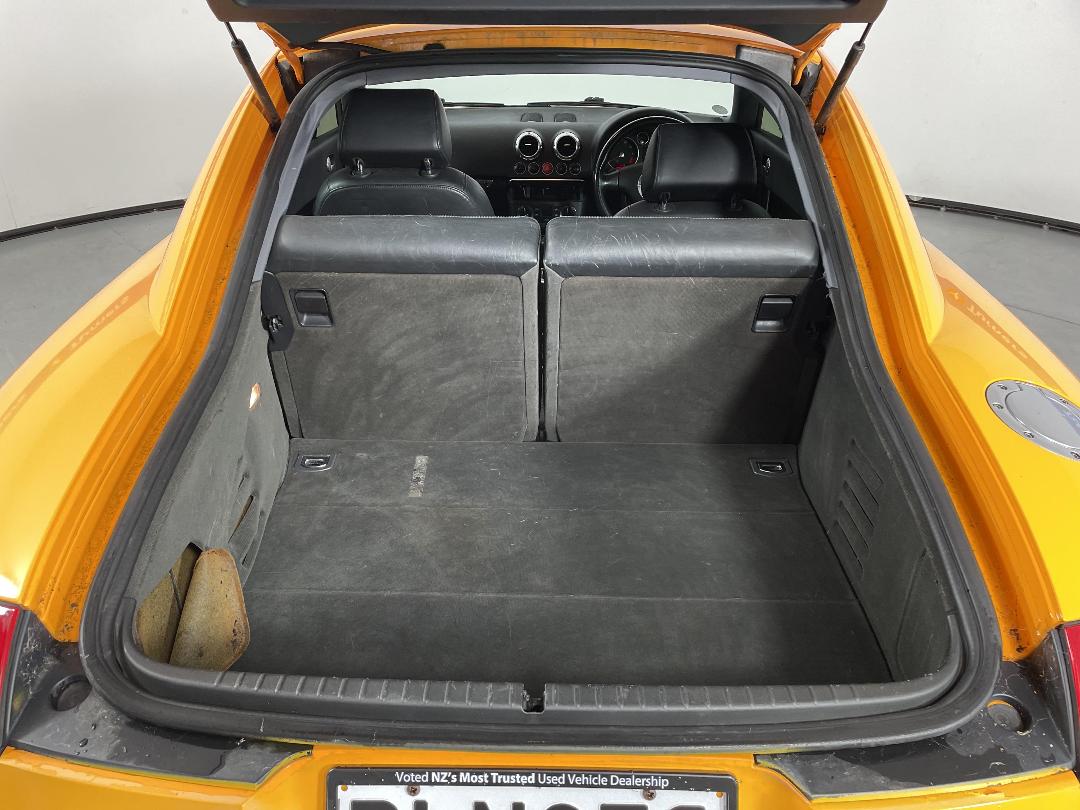 Photo '14' of Audi TT