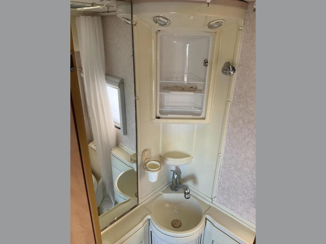 Photo '24' of BaileyPageant Auvergne Caravan - Single Photo '24' of BaileyPageant Auvergne Caravan - Single