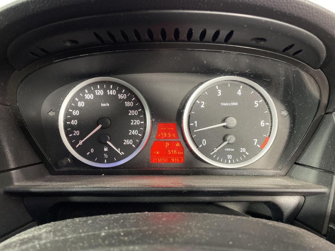 Photo '21' of BMW 545I