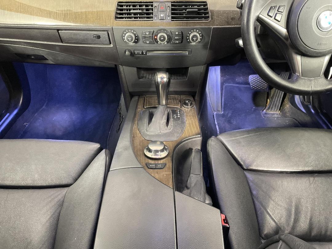 Photo '18' of BMW 545I