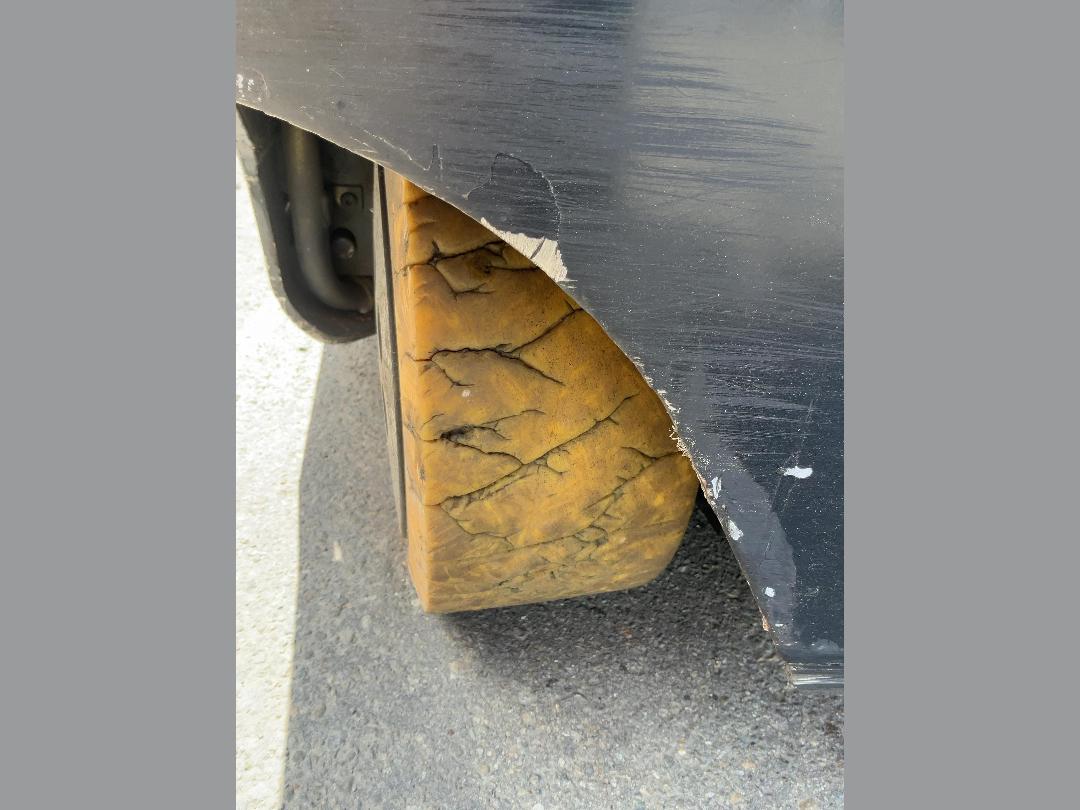 Photo '24' of Crown RR5220 Reach Truck Photo '24' of Crown RR5220 Reach Truck