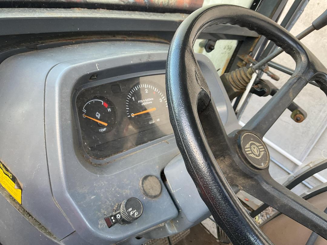 Photo '10' of Daedong DK55C Tractor