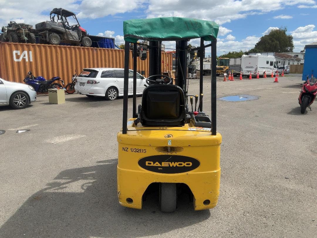 Photo '6' of Daewoo B15T-2 Forklift