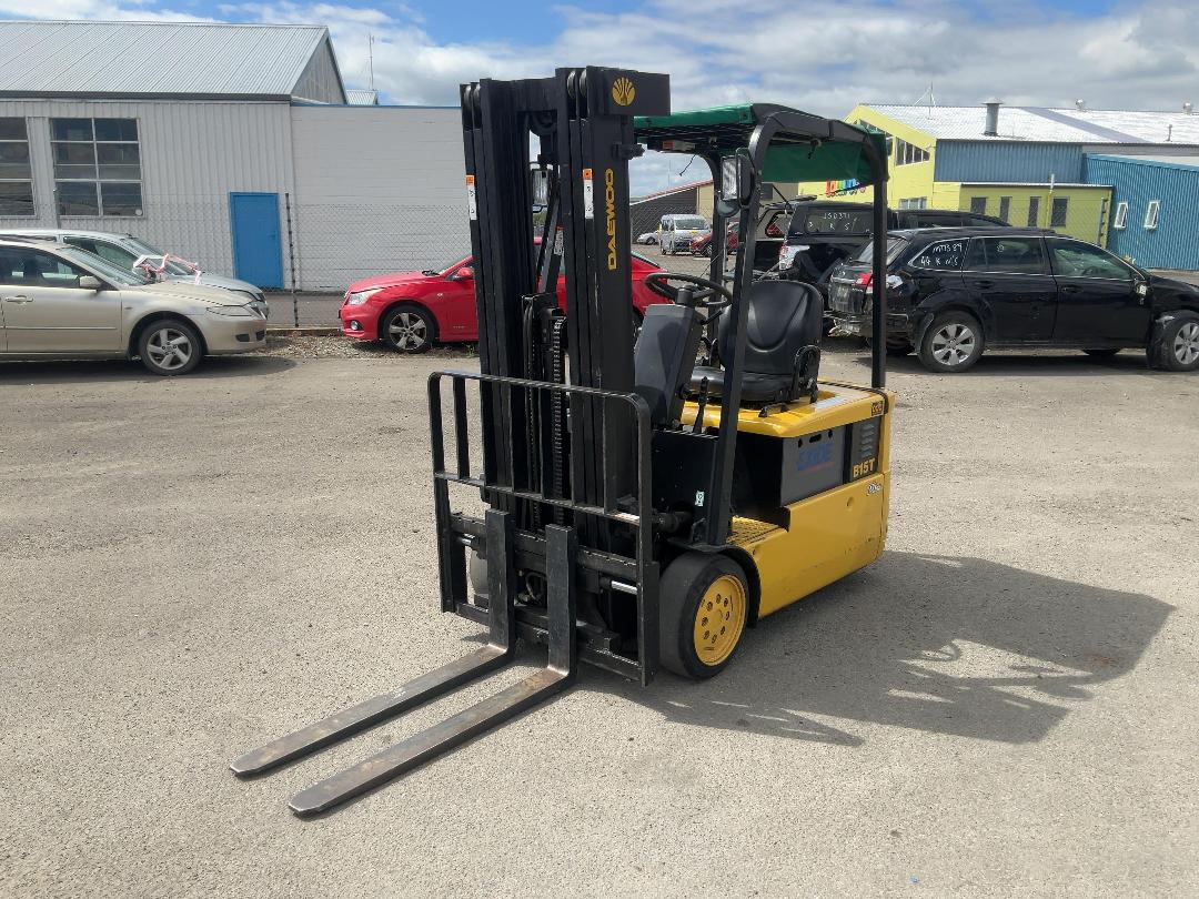 Photo '10' of Daewoo B15T-2 Forklift