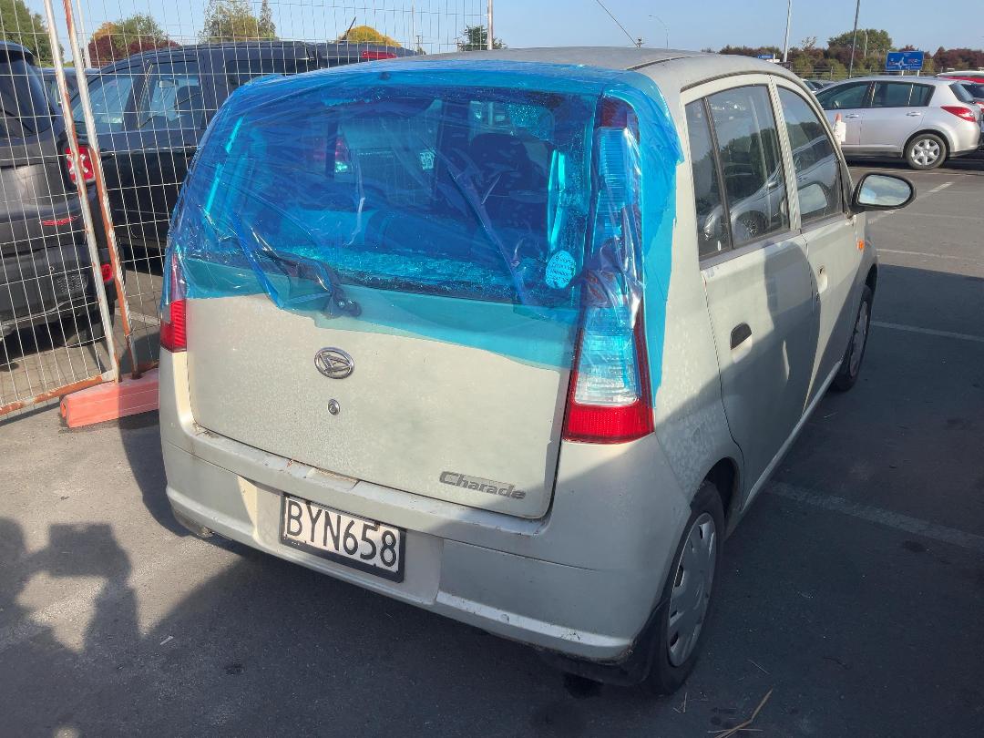 Photo '4' of Daihatsu Charade