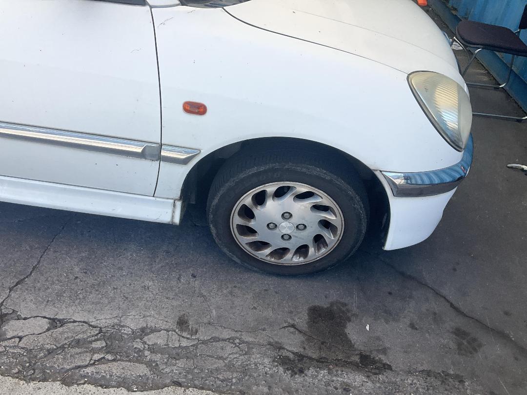 Photo '2' of Daihatsu Sirion Photo '2' of Daihatsu Sirion