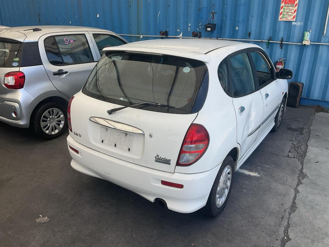 Photo '13' of Daihatsu Sirion Photo '13' of Daihatsu Sirion