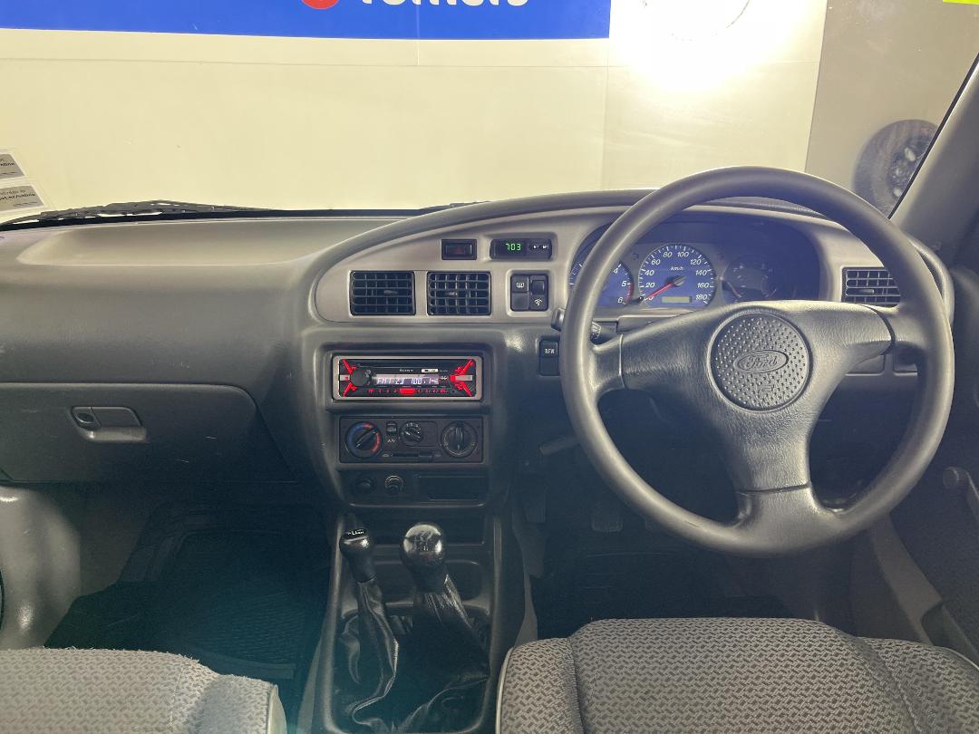 Photo '17' of Ford Courier Photo '17' of Ford Courier