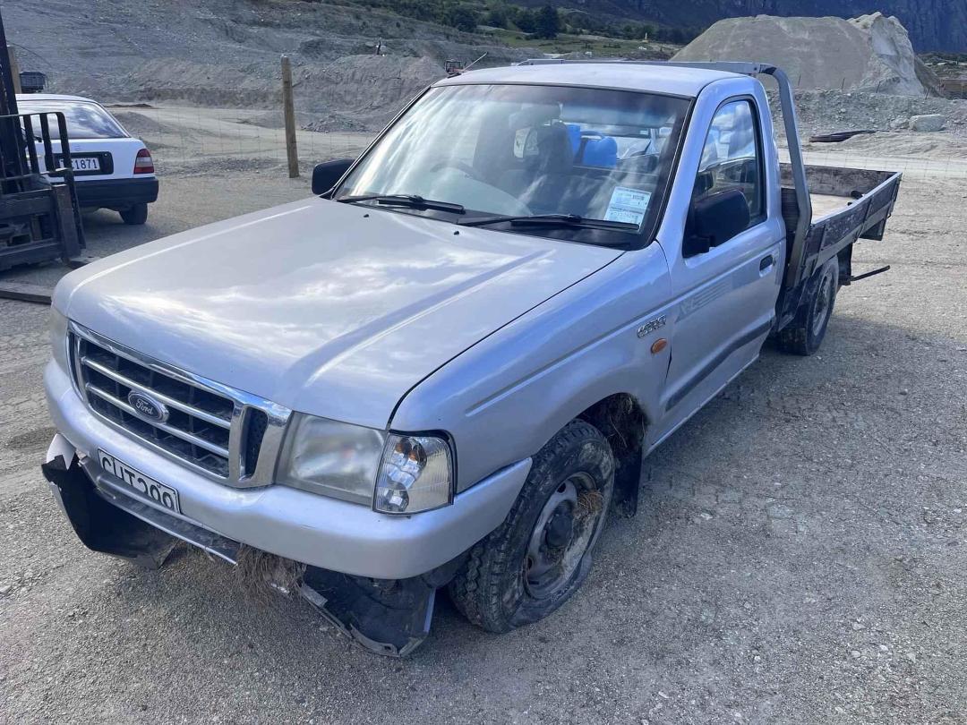 Photo '13' of Ford Courier XL TD C/CAB