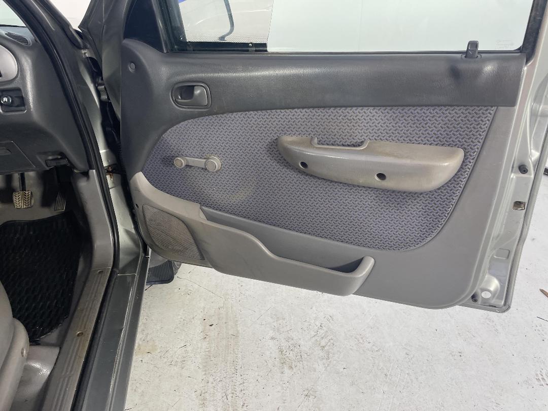 Photo '15' of Ford Courier Photo '15' of Ford Courier