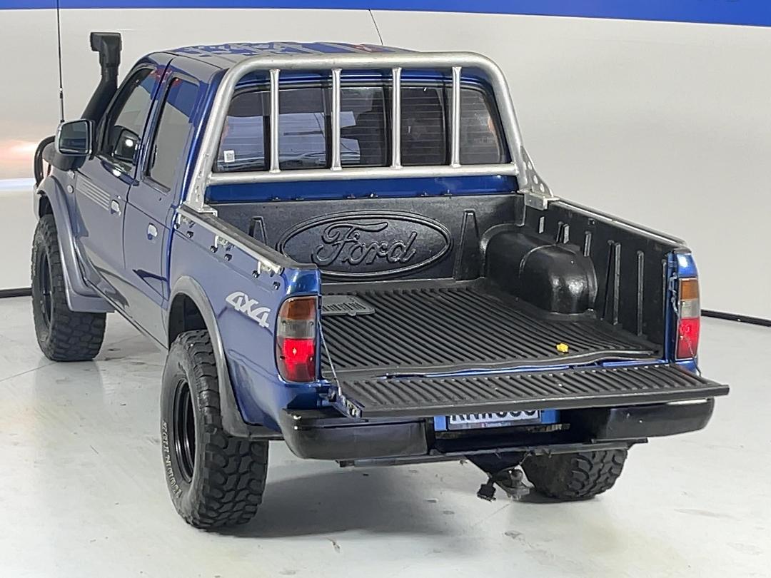 Photo '24' of Ford Courier Photo '24' of Ford Courier