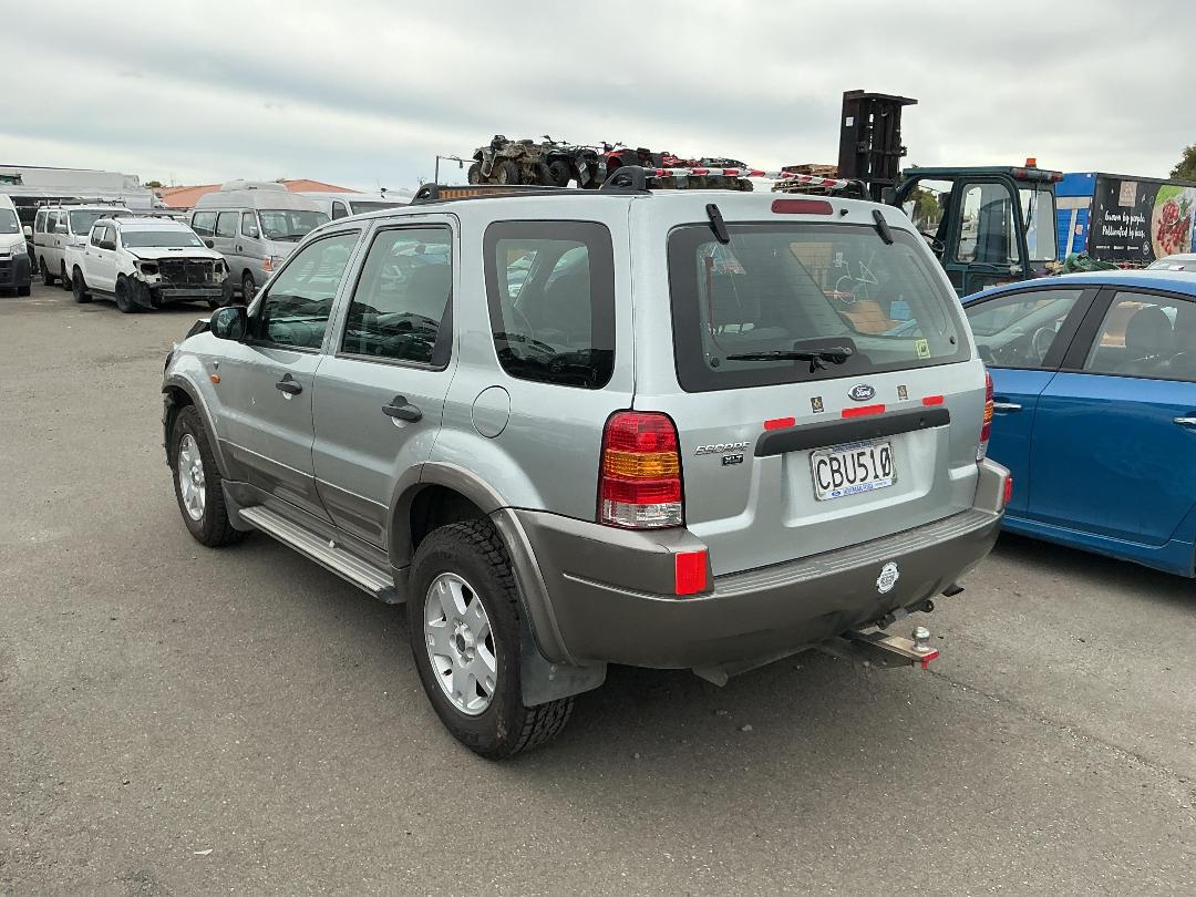 Photo '4' of Ford Escape XLT V6