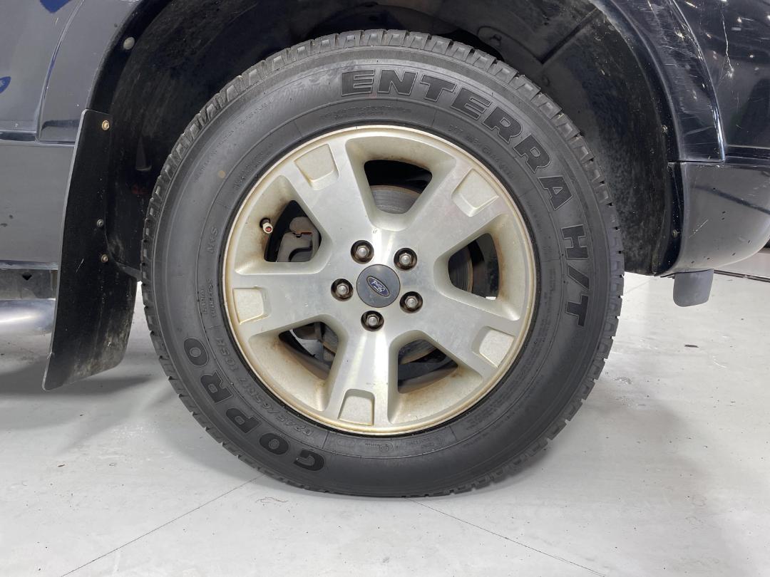 Photo '9' of Ford Explorer