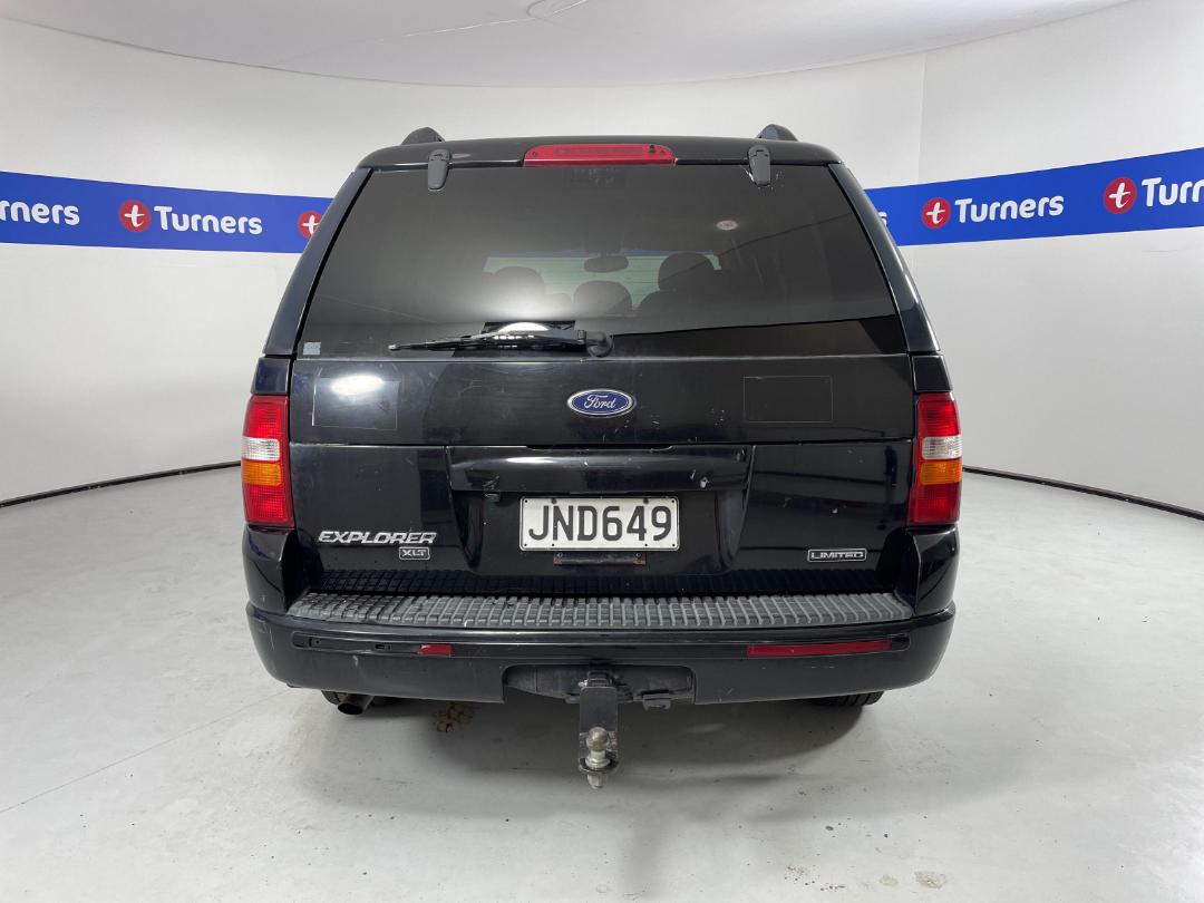 Photo '6' of Ford Explorer