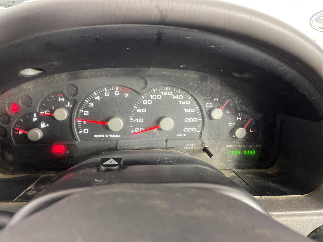 Photo '21' of Ford Explorer