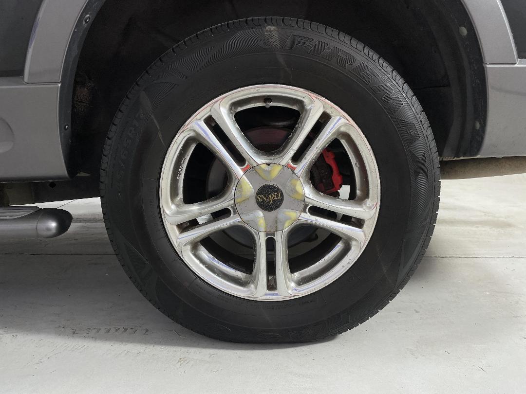 Photo '9' of Ford Explorer XLT Photo '9' of Ford Explorer XLT