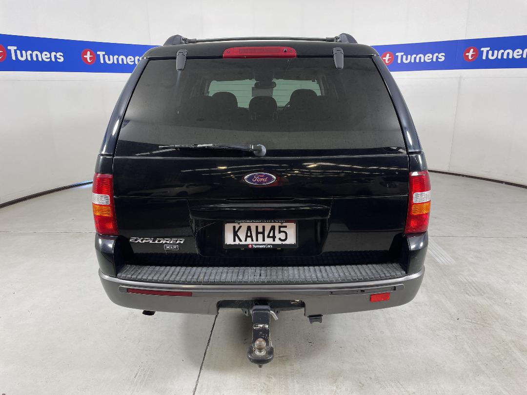 Photo '5' of Ford Explorer XLT Photo '5' of Ford Explorer XLT