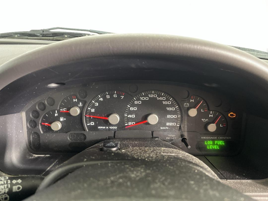 Photo '19' of Ford Explorer XLT Photo '19' of Ford Explorer XLT