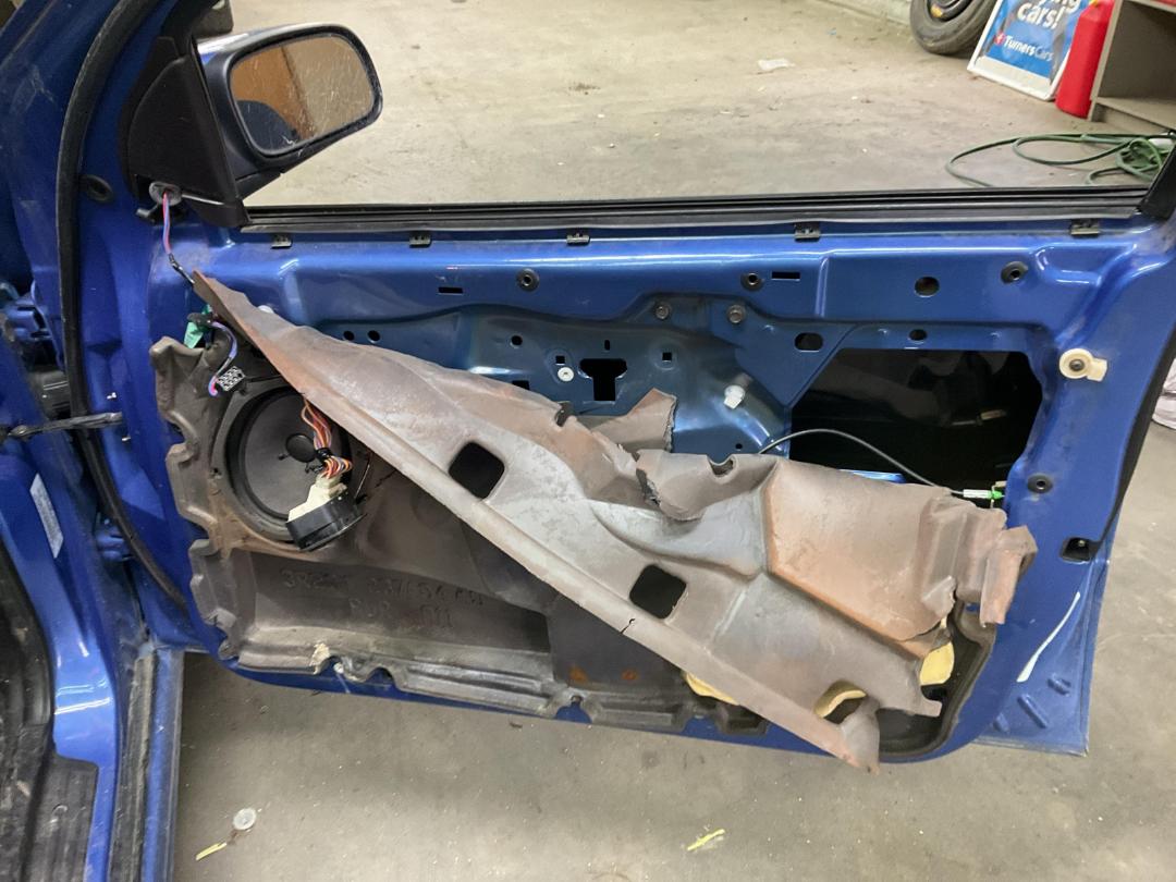 Photo '5' of Ford Falcon BA Fairmont 6C Photo '5' of Ford Falcon BA Fairmont 6C