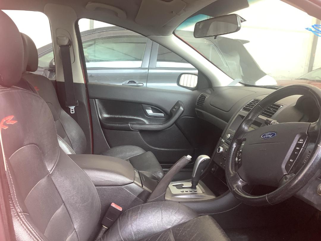 Photo '10' of Ford Falcon BA XR6 Photo '10' of Ford Falcon BA XR6