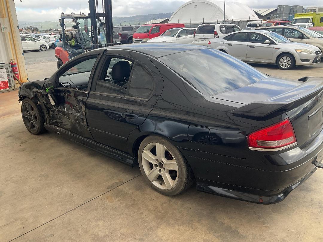 Photo '3' of Ford Falcon BA XR6T 4FA