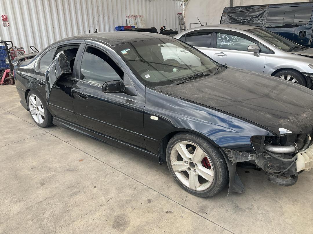 Photo '6' of Ford Falcon BA XR6T 4FA