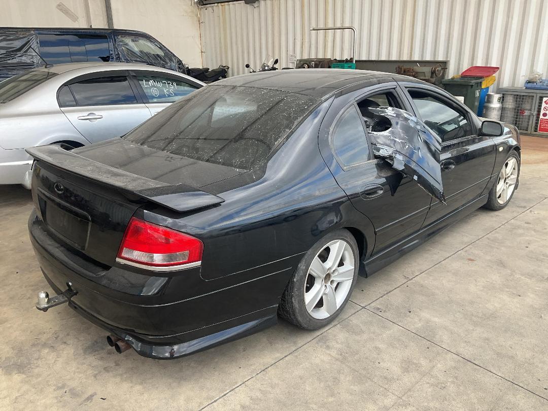 Photo '5' of Ford Falcon BA XR6T 4FA