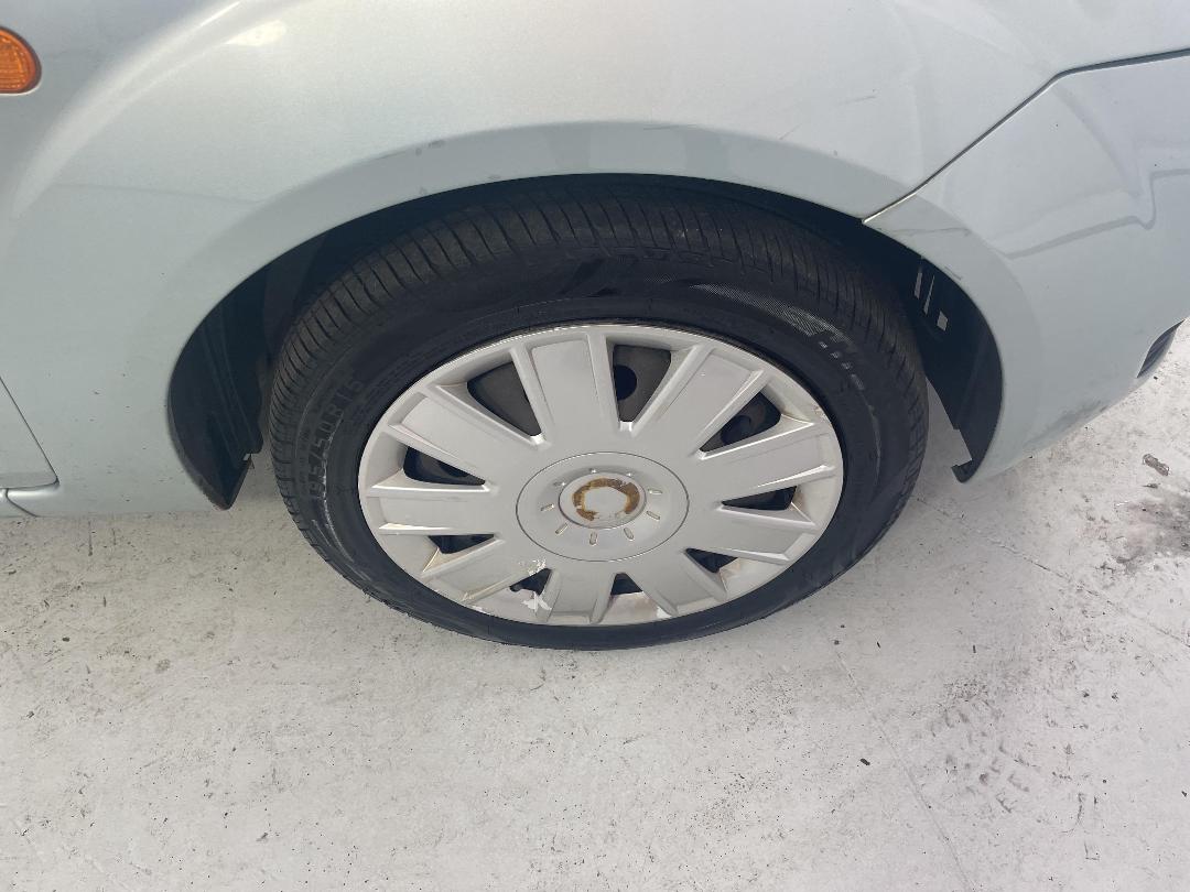 Photo '9' of Ford Fiesta Photo '9' of Ford Fiesta