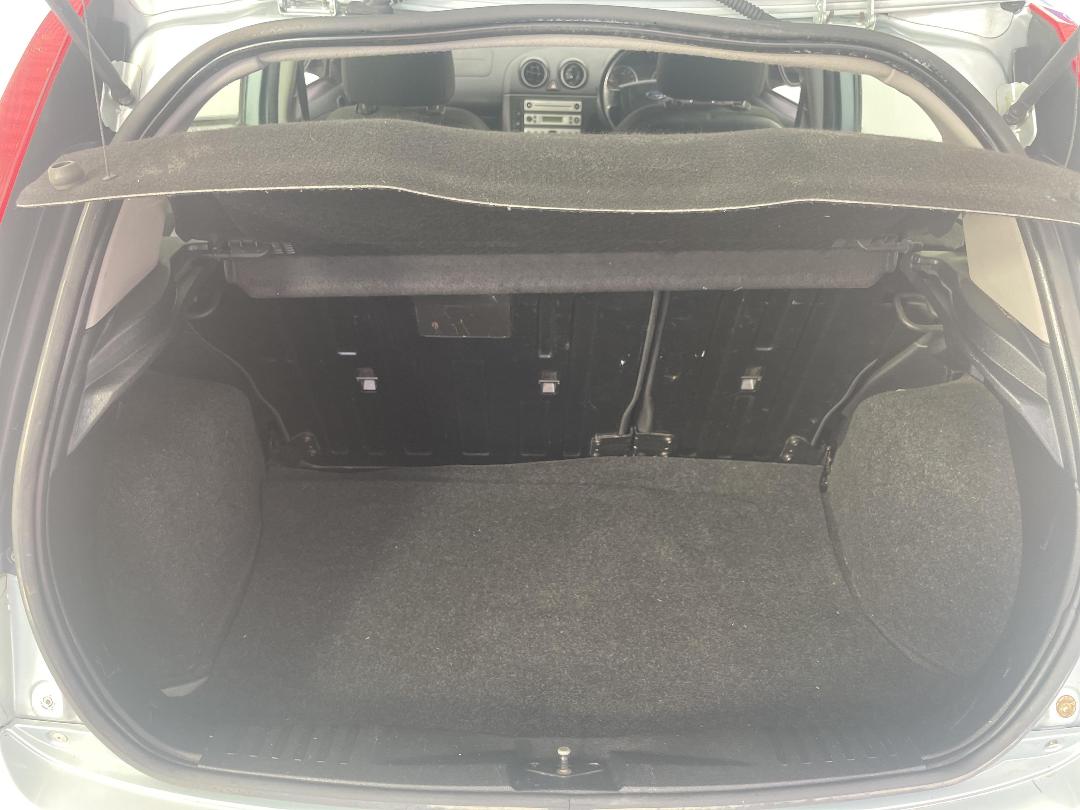 Photo '14' of Ford Fiesta Photo '14' of Ford Fiesta