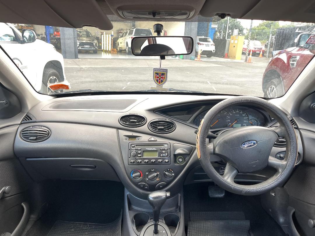 Photo '13' of Ford Focus SR