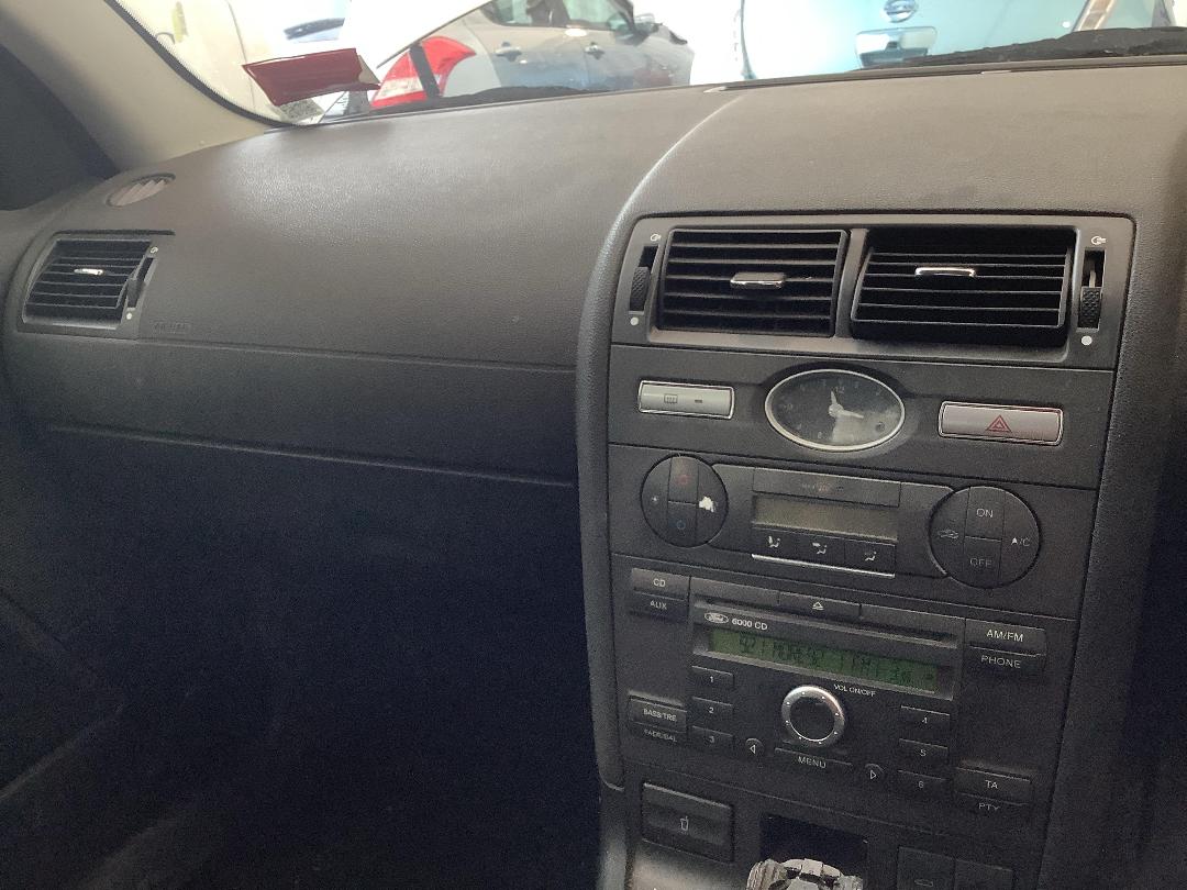 Photo '17' of Ford Mondeo Photo '17' of Ford Mondeo