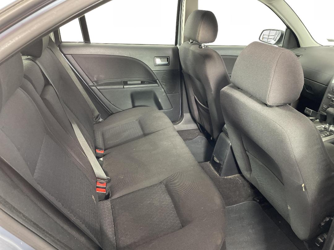 Photo '18' of Ford Mondeo Zetec Photo '18' of Ford Mondeo Zetec