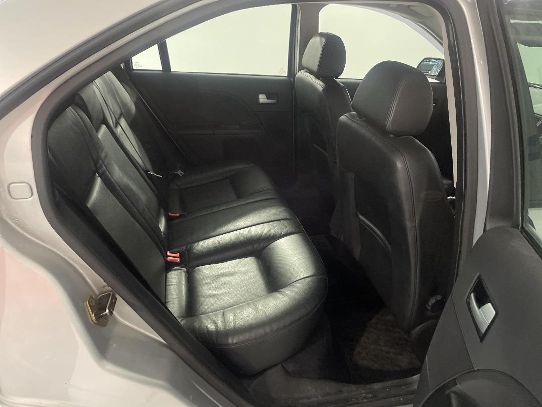 Photo '20' of Ford Mondeo Photo '20' of Ford Mondeo