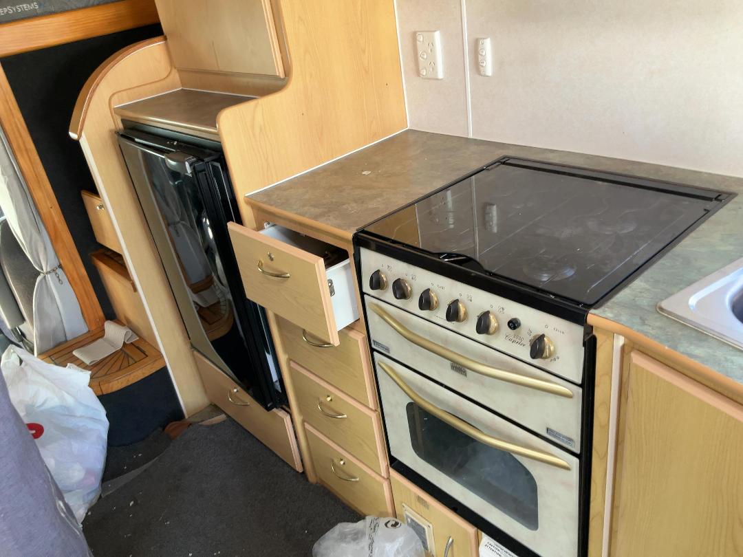 Photo '18' of Ford Transit TR425Elwb TD CC M Motorhome